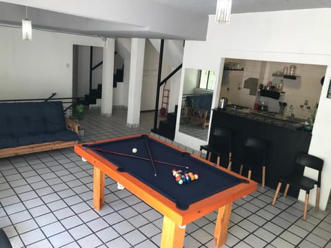 Game Room, Living room