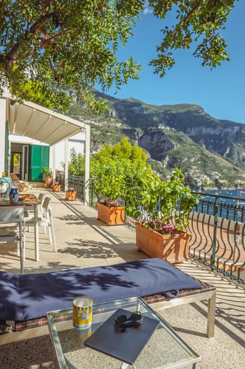 Balcony/Terrace, Dining area, Mountain view, Sea view, sunbed