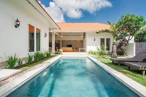 Green Garden Seminyak Villa Villa in North Kuta