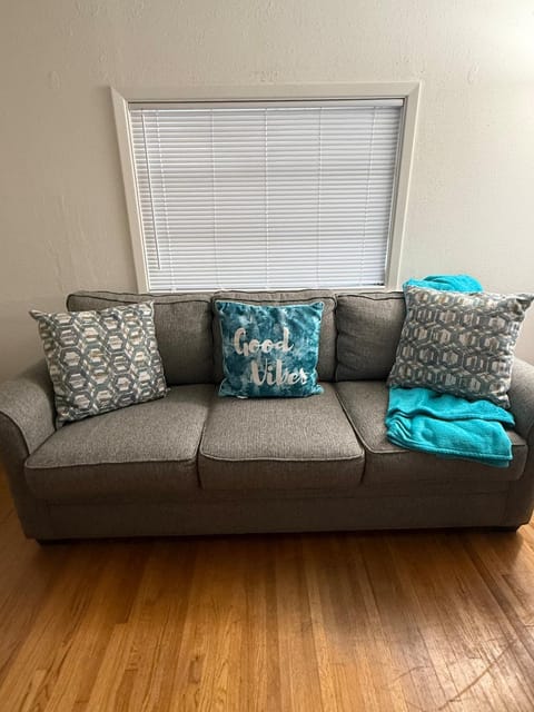 Cozy Quiet Near Downtown DeLand- Daytona Beach House in DeLand