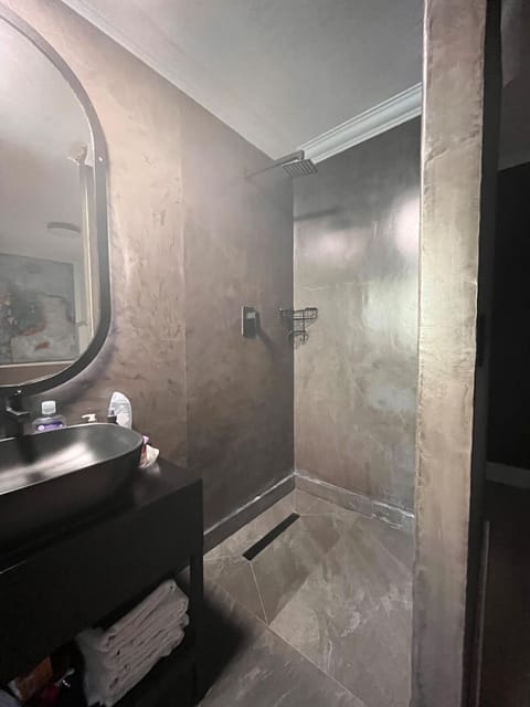 2 on Aurora Island House in Cape Town