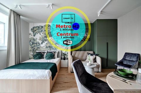 Bed, Photo of the whole room, Seating area, Logo/Certificate/Sign