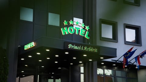 Hotel Princi i Arberit Hotel in Serbia