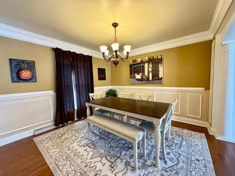 Cozy house for small or big group in Bridgeport WV House in Bridgeport