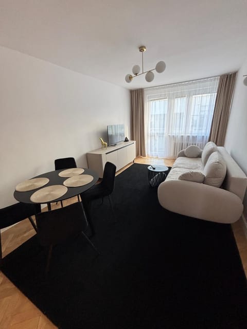 TV and multimedia, Living room, Photo of the whole room, Seating area