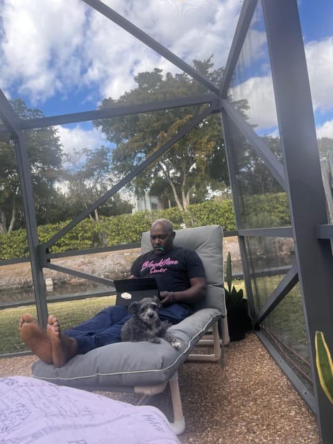 Home away from home Bed and Breakfast in Lauderhill