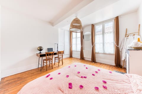 L'élégance - La Petite Provence & La belle époque - hyper centre Apartment in Dreux