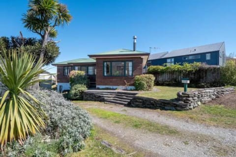 Property building, Garden, Garden view