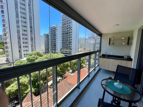 Apartamento Inteiro Novo Praia, 2 Varandas, Piscina e Vista Parcial MAC Apartment in Niterói