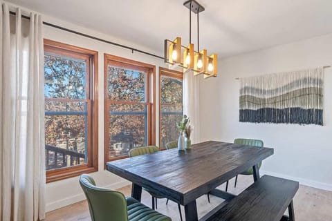 Tunnel Vision Trail House Bike In Bike Out House in Bella Vista