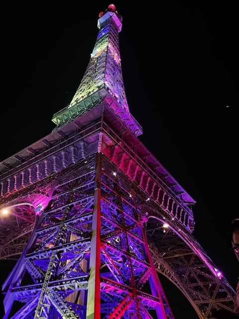 Nearby landmark, Night, Neighbourhood