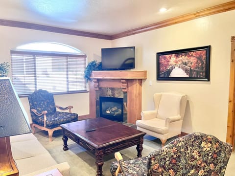 Family Zermatt Villa with Pool Near Ski Slopes - 4749 Villa in Midway