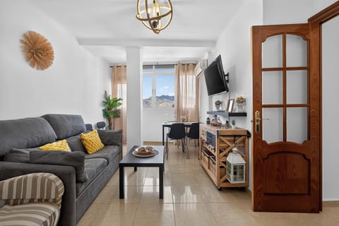 Communal lounge/ TV room, Bird's eye view, TV and multimedia, View (from property/room), Living room