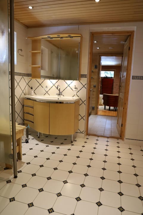 Log Chalet Tallero Apartment in Rovaniemi