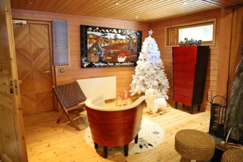 Log Chalet Tallero Apartment in Rovaniemi