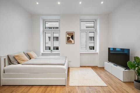 Bed, TV and multimedia, Living room, Bedroom, wardrobe