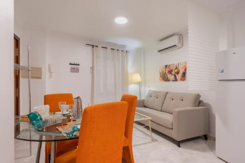 Living room, Dining area, air conditioner