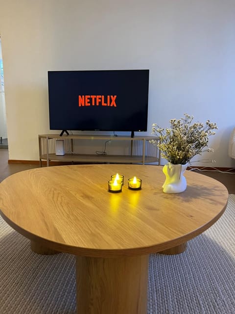 TV and multimedia, Evening entertainment