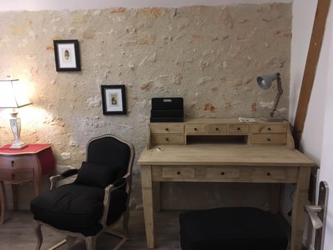 Les Colonnes De Chanteloup Bed and Breakfast in Amboise