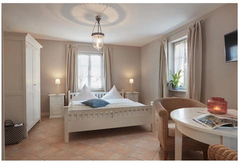 Weingut & Gästehaus GiwerGreif Bed and Breakfast in Trier-Saarburg