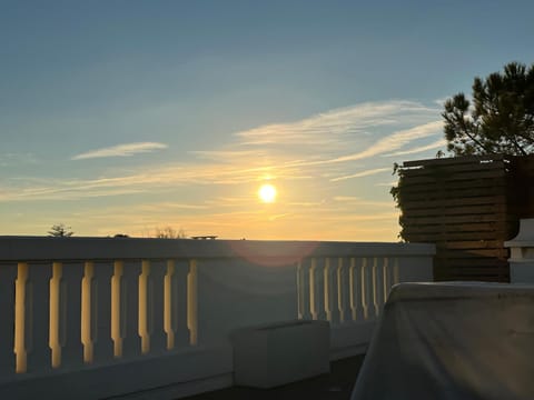Balcony/Terrace, Sunset