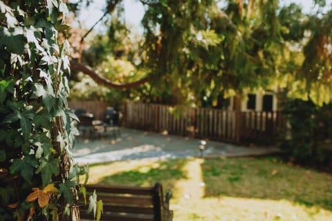 Yosemite Cottage Retreat- Half Block to Downtown House in Mariposa