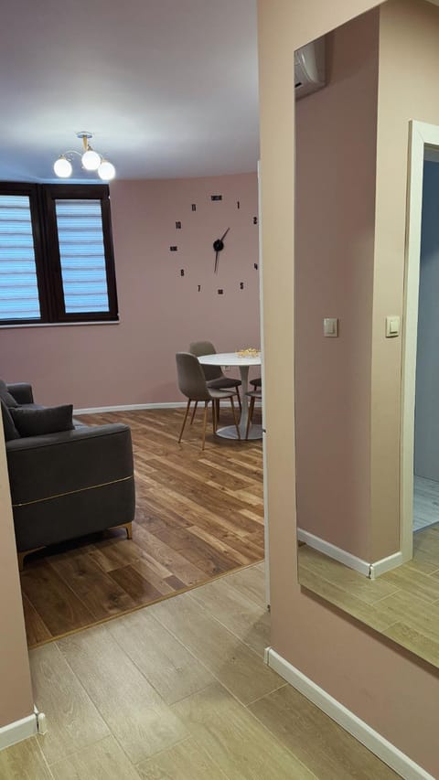 Varna City Park South Apartment in Varna