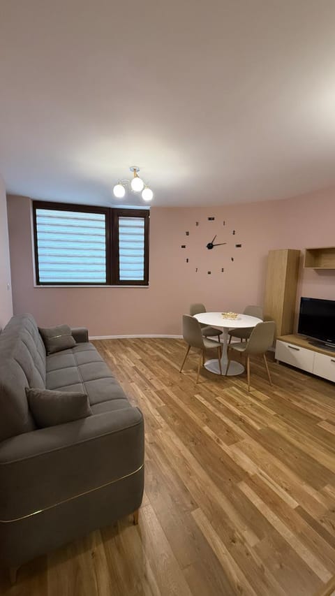 Varna City Park South Apartment in Varna