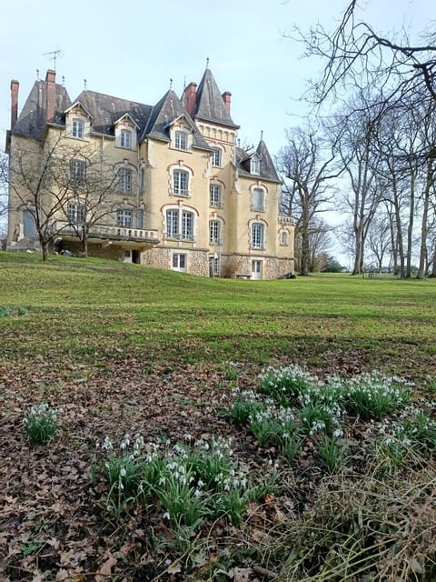 Property building, Garden
