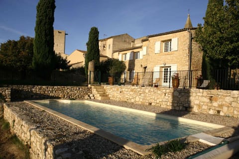 Property building, Day, Garden, Garden view, Pool view, Swimming pool
