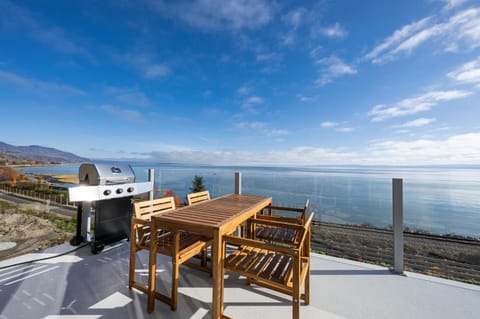 Balcony/Terrace, Lake view