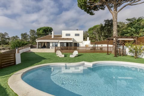 Property building, Living room, Swimming pool