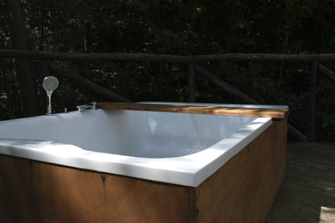 Bathroom, Open Air Bath