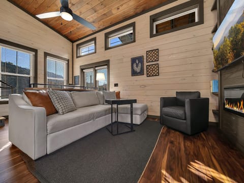 Mountain Retreat at Goose Gap Reserve #7 House in Sevierville