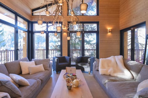 Property building, Living room