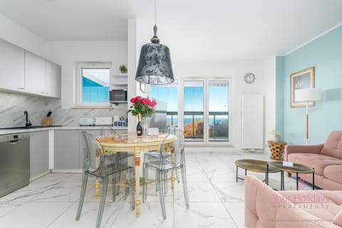 Your Holidays Aquamarina Onyx 98 Apartment in Miedzyzdroje