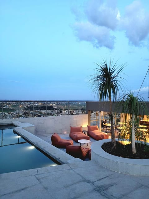 Balcony/Terrace, Swimming pool