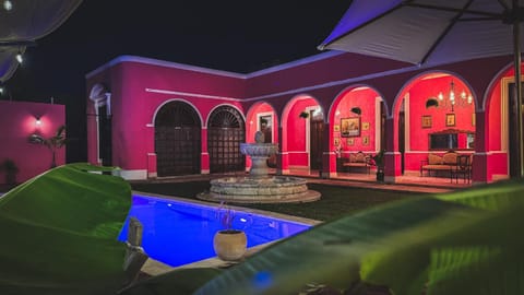 Property building, Swimming pool