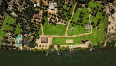 Nearby landmark, Neighbourhood, Lake view