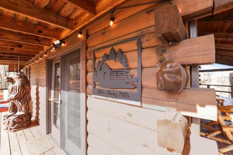 Hike Away Hills House in Falls Township