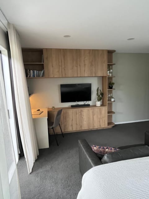 Peaceful house Vacation rental in Auckland