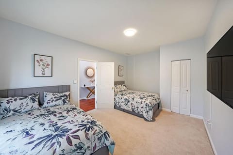 Family Home House in Acworth