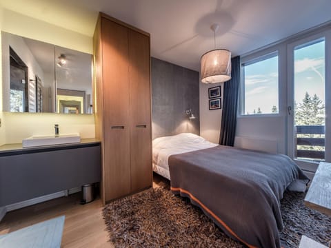 Luxueux Duplex 4 Chambres avec Balcons et Cheminée à Courchevel - FR-1-613A-46 Apartment in Saint-Bon-Tarentaise