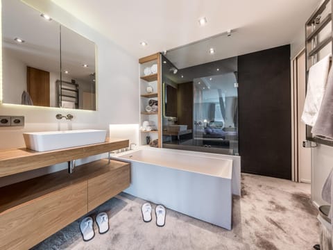 Luxueux Duplex 4 Chambres avec Balcons et Cheminée à Courchevel - FR-1-613A-46 Apartment in Saint-Bon-Tarentaise