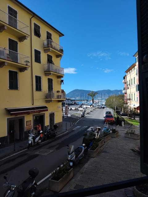 Nala & Leo central Seaview Apartment House in Lerici