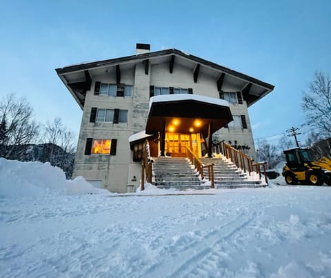 Property building, Winter