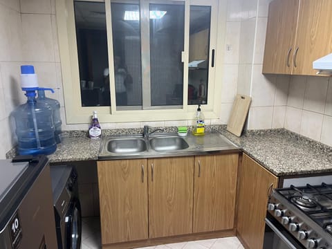 comfort private master room Apartment in Al Sharjah