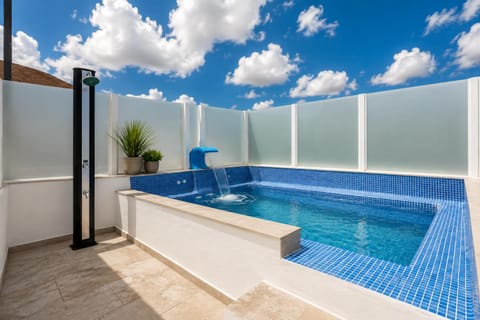 Natural landscape, Hot Tub