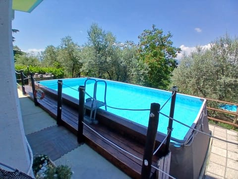 Swimming pool, Swimming pool