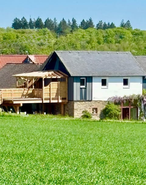 Property building, Balcony/Terrace